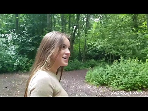 ❤️ Би Эвелина руу олон нийтийн газар овоолохыг санал болгосон! Тэр тийм гэж хэлсэн. Дараа нь би түүний өгзөг, аманд нь булцууг нь илбэв. Дараа нь тэр өөрөө уурлав. ❤ Гэрийн порно манайд ❌❤